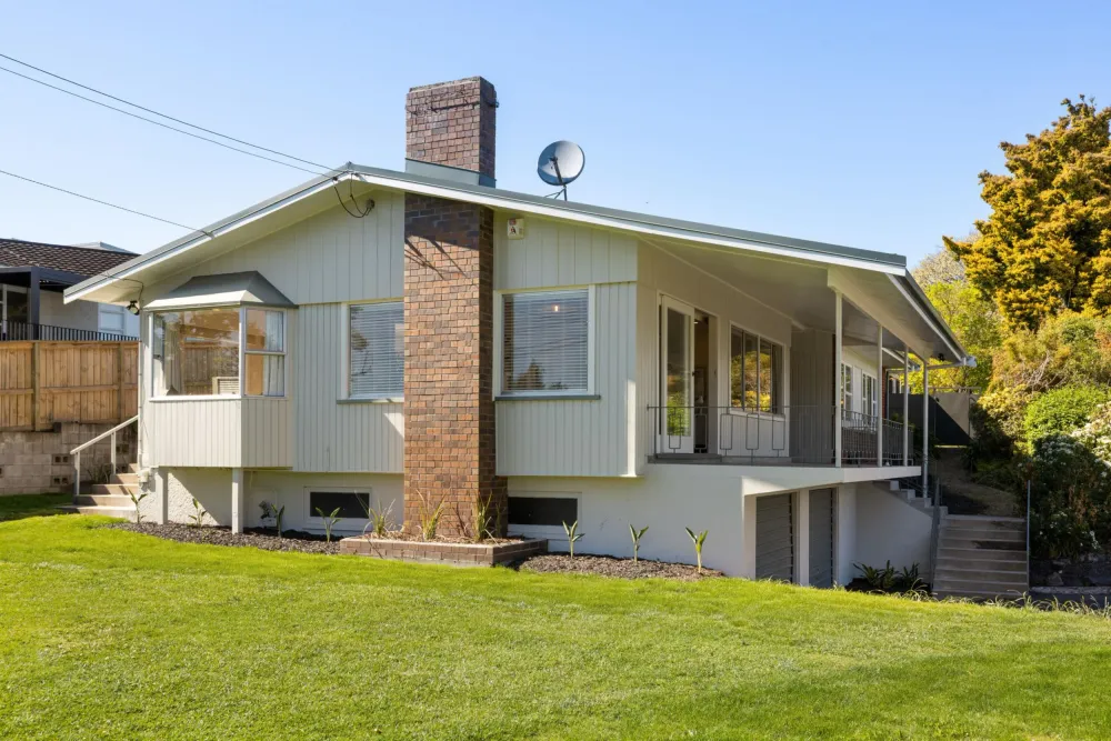 Photos of 11 Arran Road
