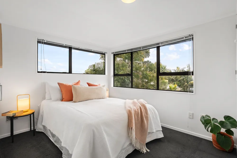 Photos of 2/6 Newcastle Terrace
