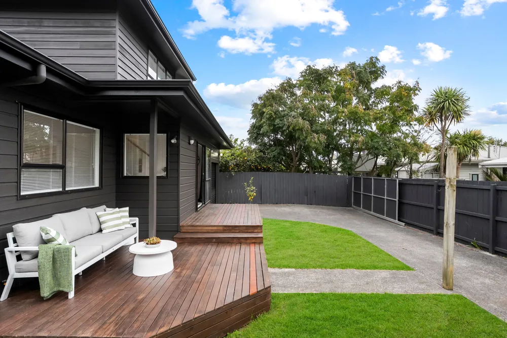 Photos of 2/6 Newcastle Terrace