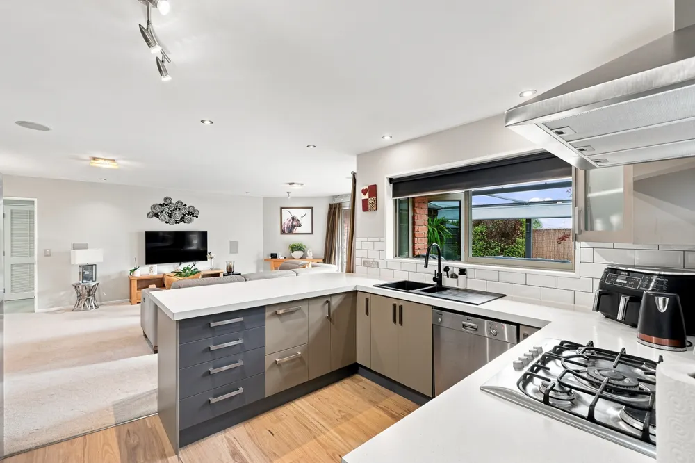 Photos of 2 Ryton Way