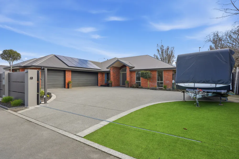 Photos of 2 Ryton Way