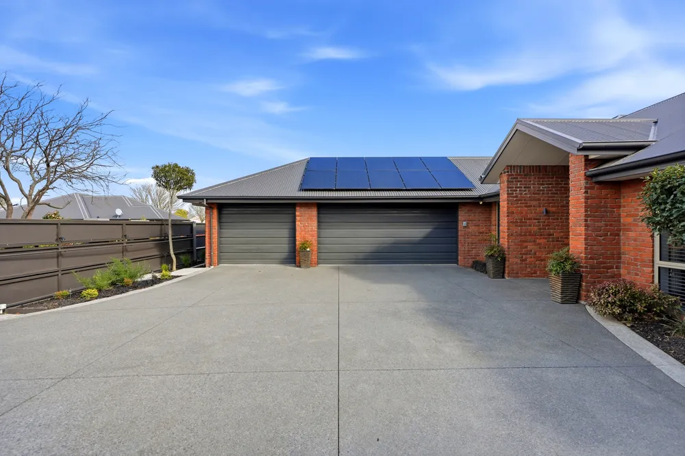 Photos of 2 Ryton Way