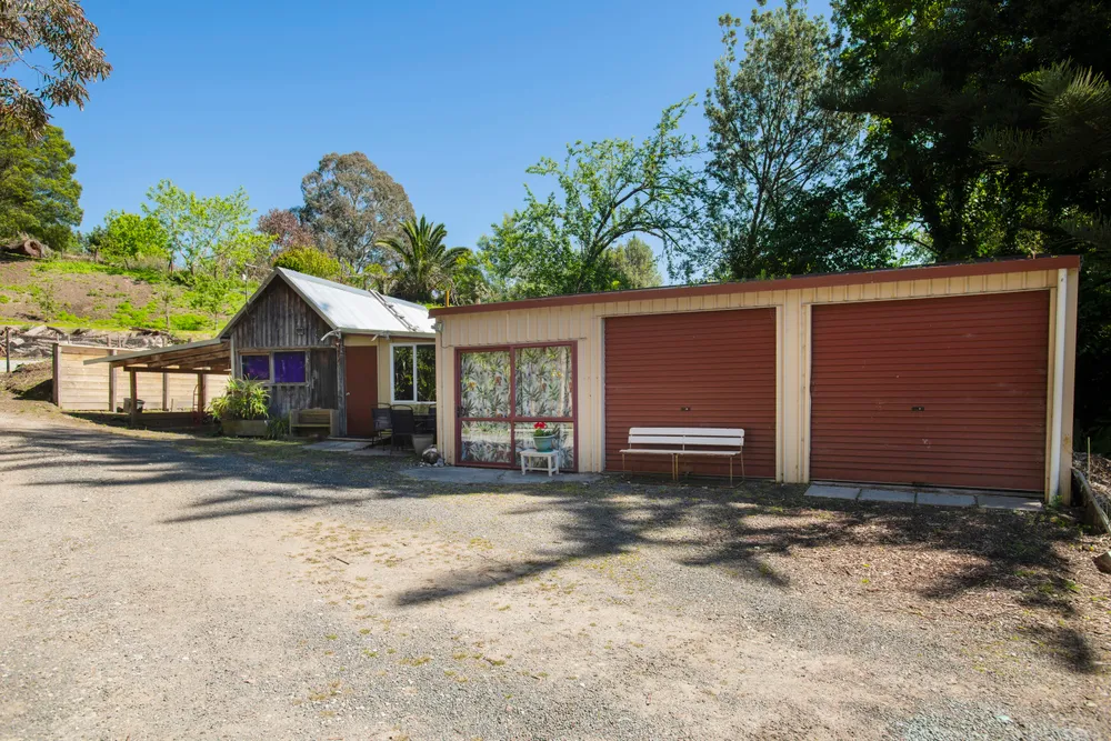 Photos of 37a Massey Road
