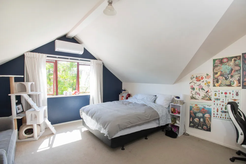 Photos of 37a Massey Road
