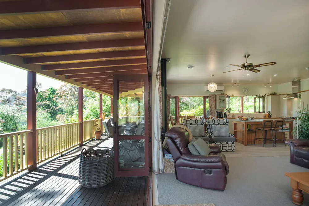 Photos of 37a Massey Road