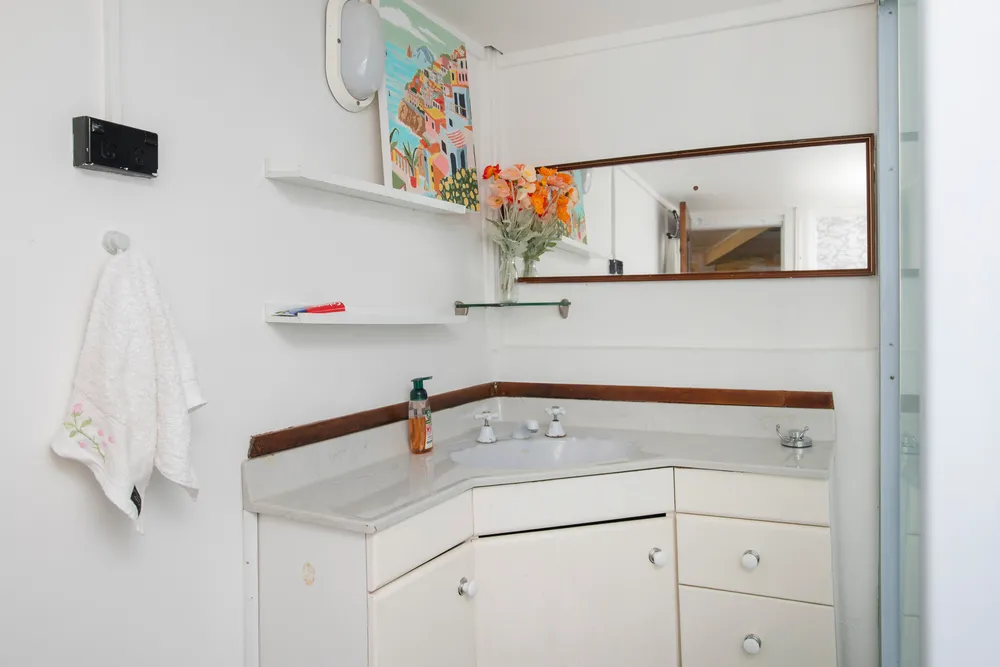 Photos of 37a Massey Road