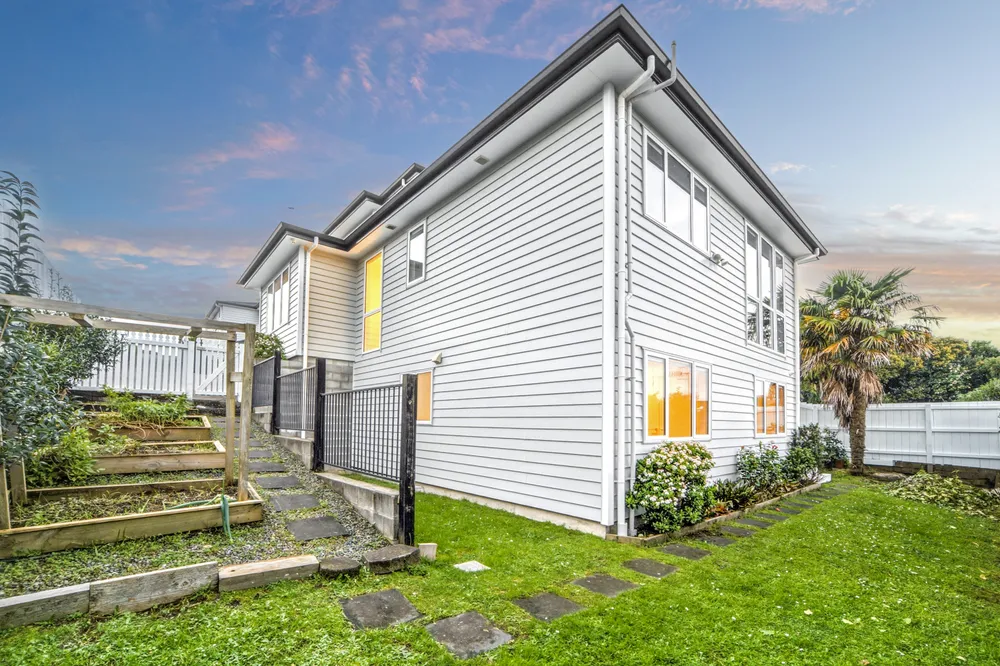 Photos of 245 Hobsonville Road