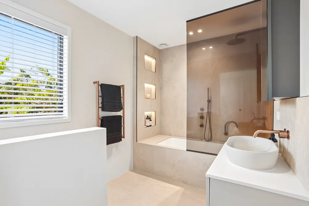 Photos of 3C Paton Avenue