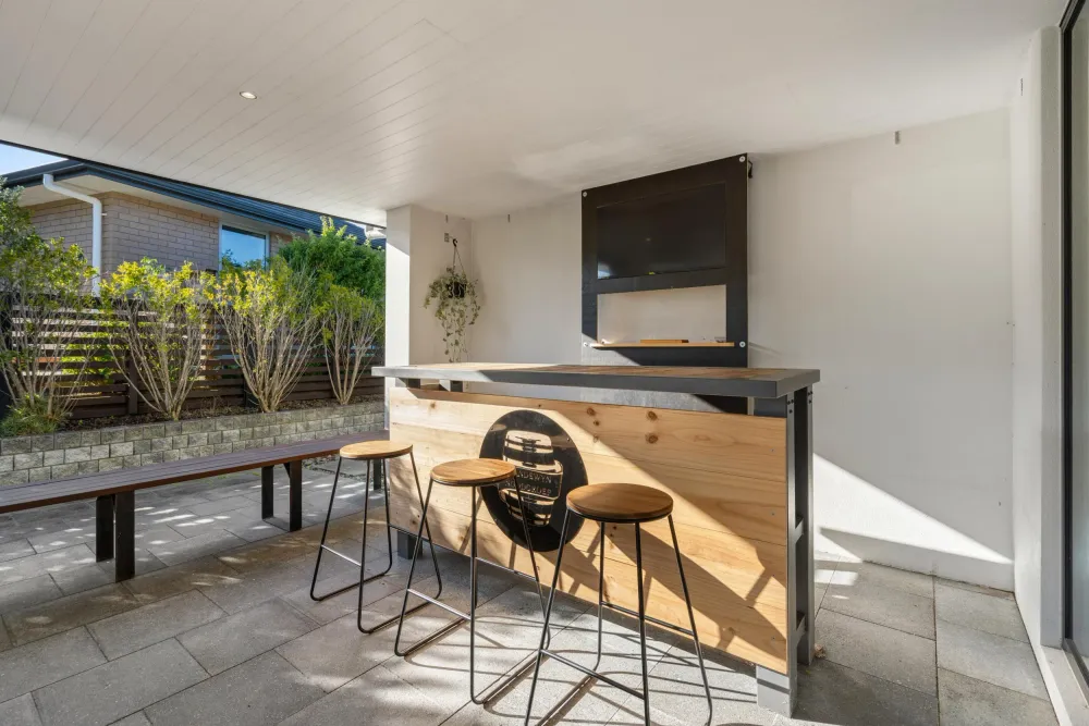 Photos of 16 Stace Hopper Drive