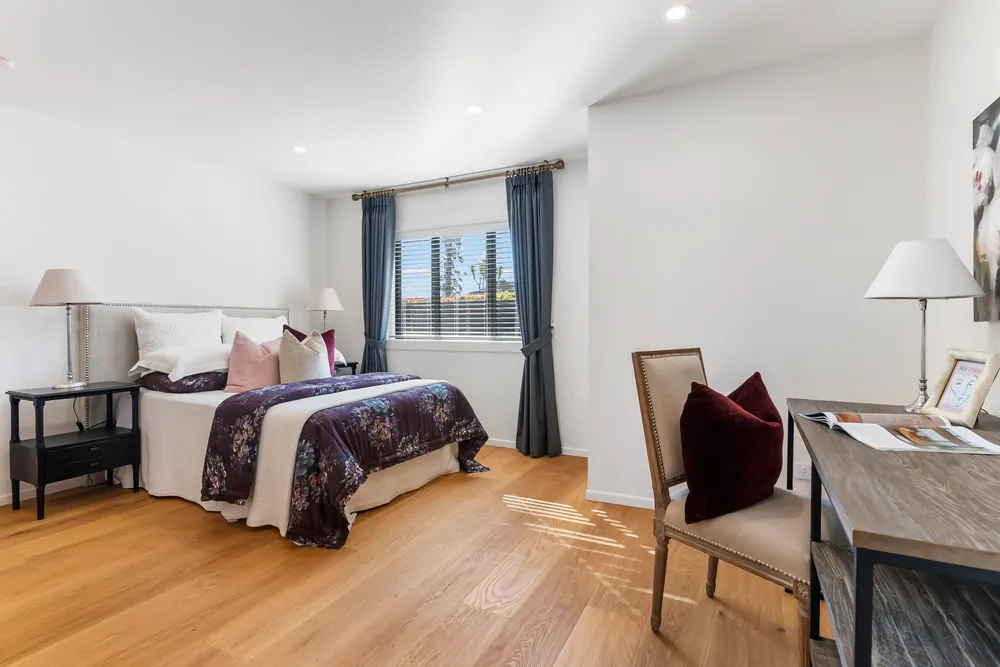 Photos of 33 Ballymore Drive