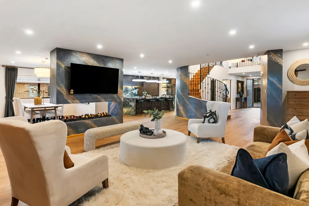 Photos of 33 Ballymore Drive