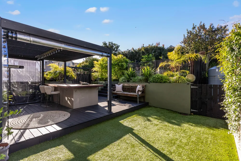 Photos of 12 Onekiritea Road