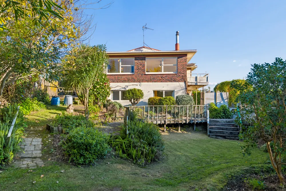 Photos of 70 Evelyn Road