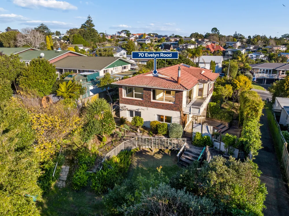 Photos of 70 Evelyn Road