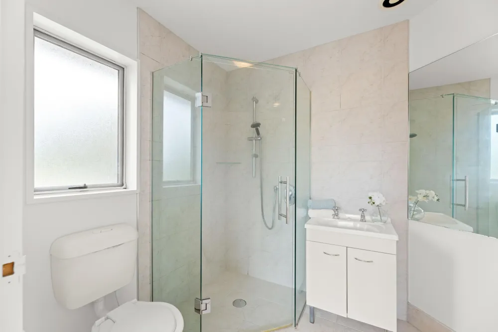 Photos of 169 Telegraph Road
