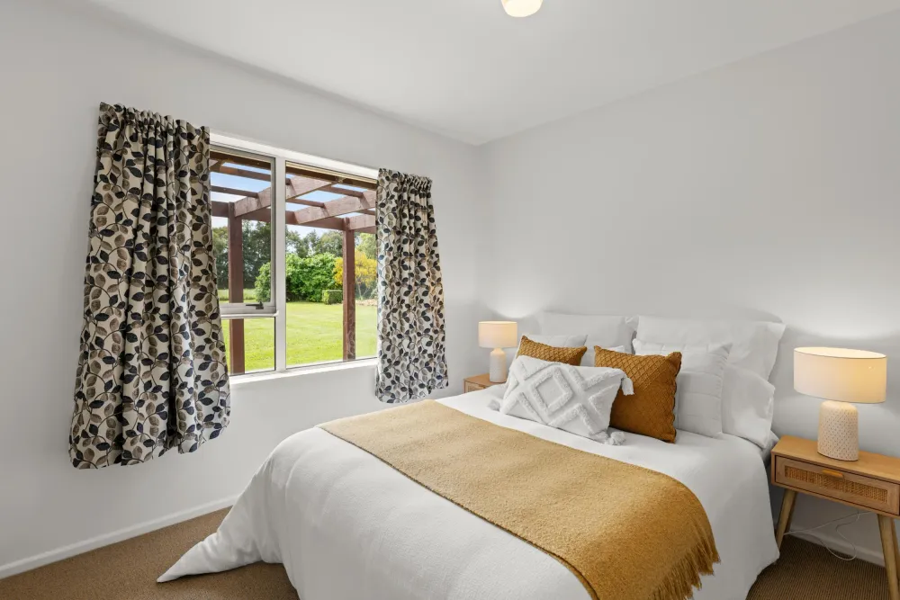 Photos of 169 Telegraph Road