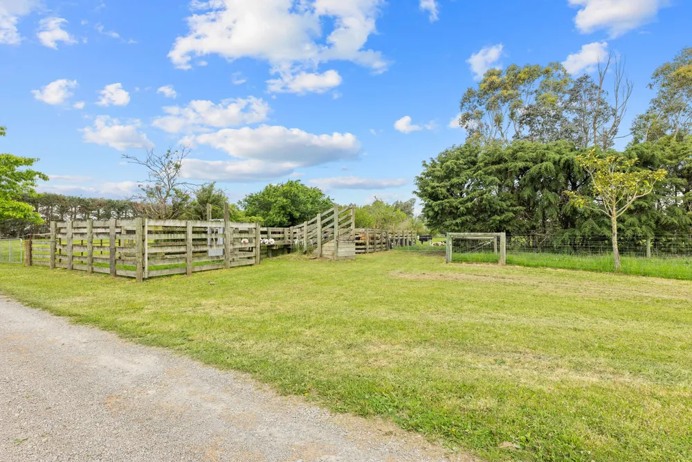 Photos of 169 Telegraph Road