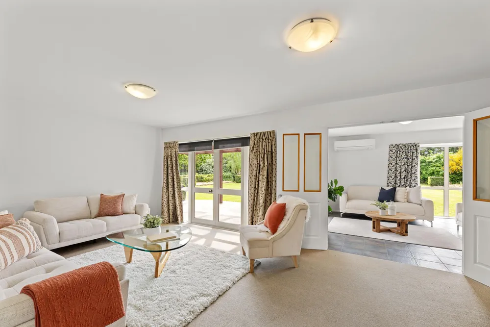 Photos of 169 Telegraph Road
