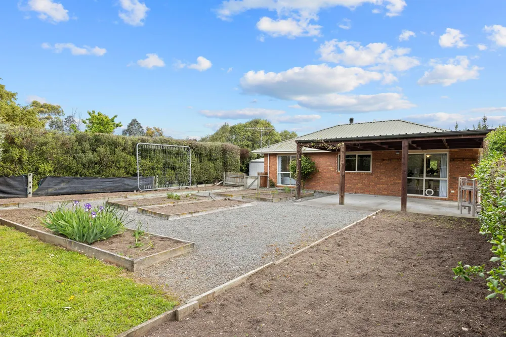 Photos of 169 Telegraph Road