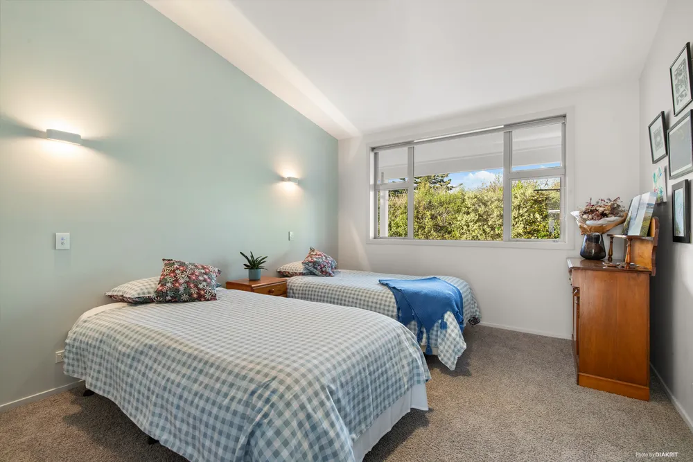 Photos of 168 Logan Road