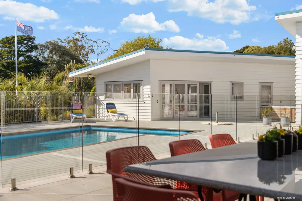Photos of 168 Logan Road