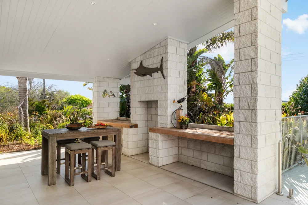 Photos of 168 Logan Road
