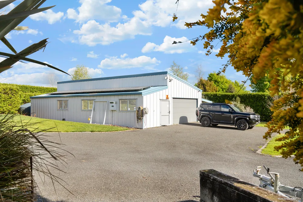 Photos of 168 Logan Road