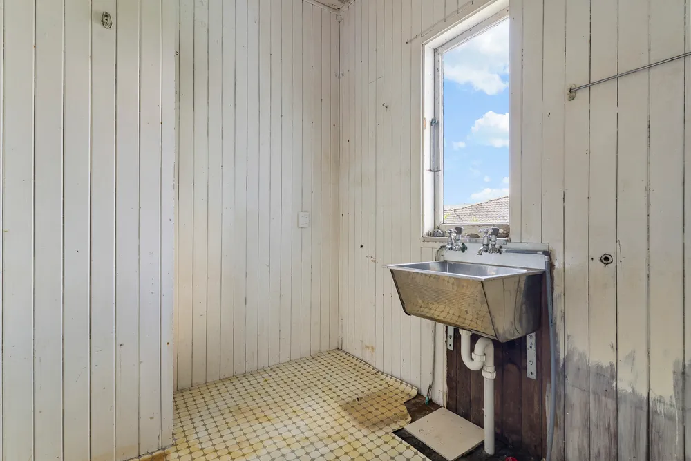 Photos of 24 Woodward Road