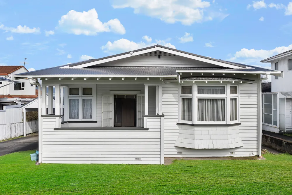 Photos of 24 Woodward Road