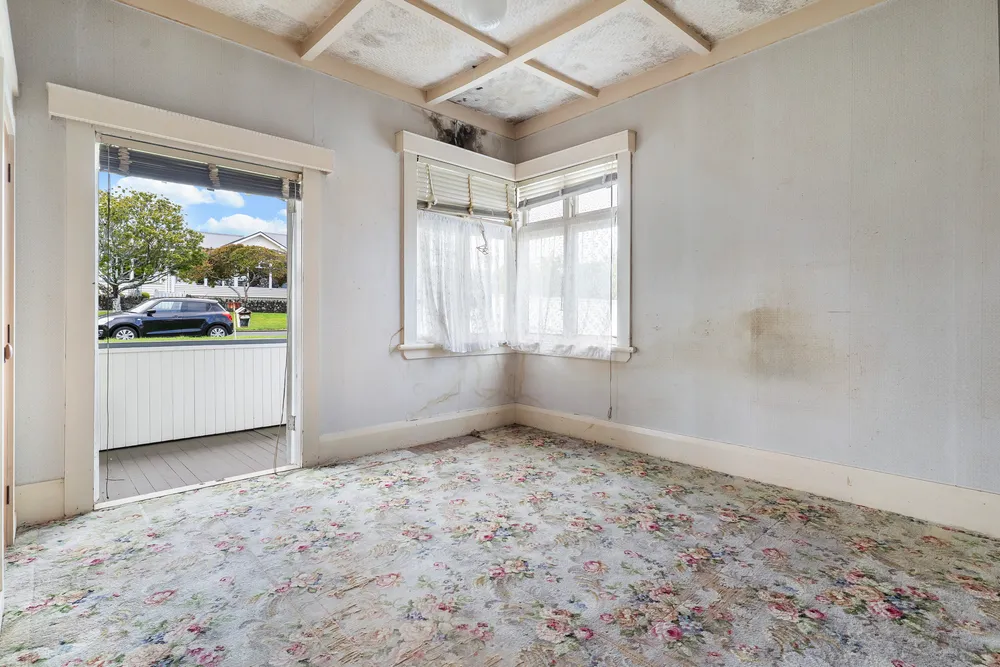 Photos of 24 Woodward Road