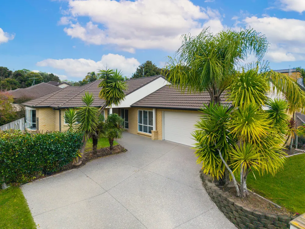 Photos of 95 Kyle Road