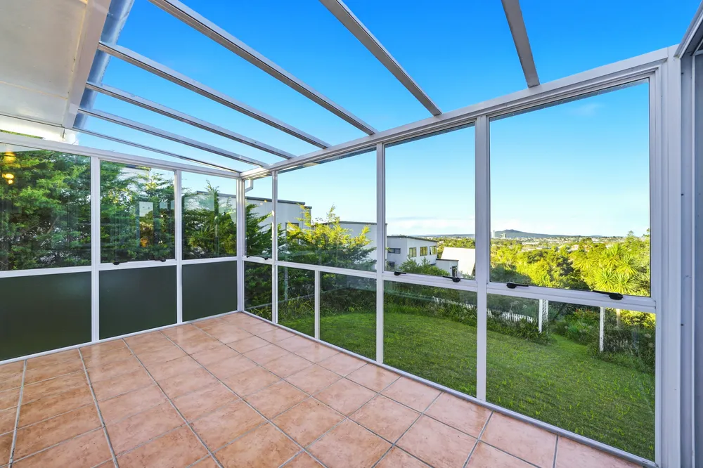 Photos of 257 Glenfield Road