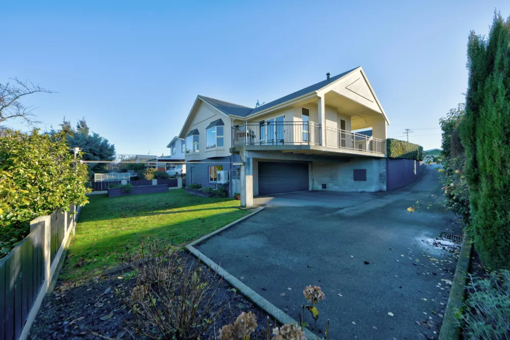 Photos of 137 Kakapo Street