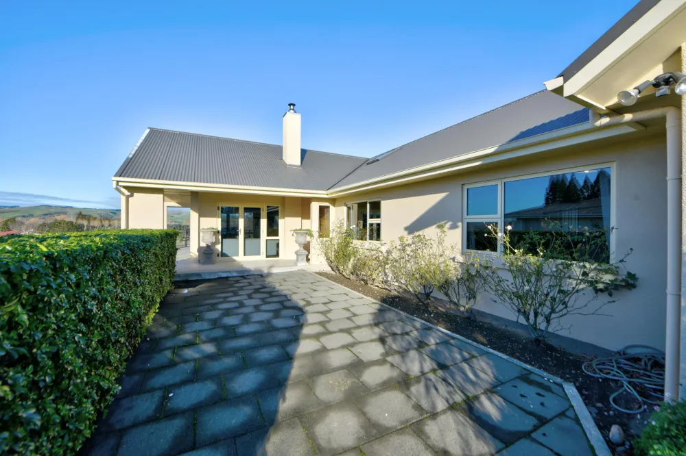 Photos of 137 Kakapo Street