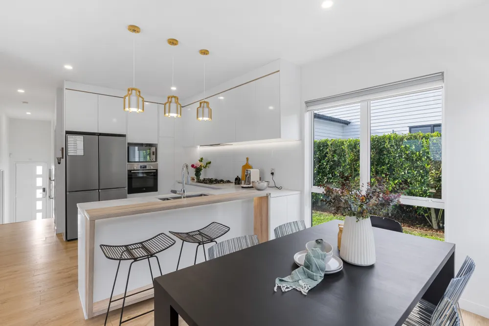 Photos of 31B Weatherly Road