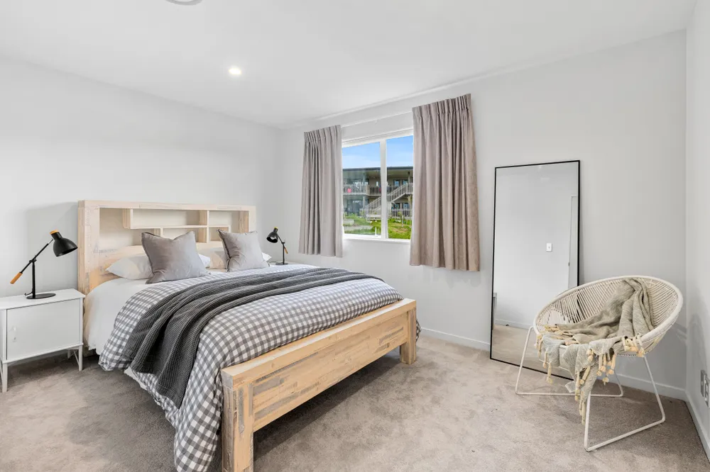 Photos of 31B Weatherly Road