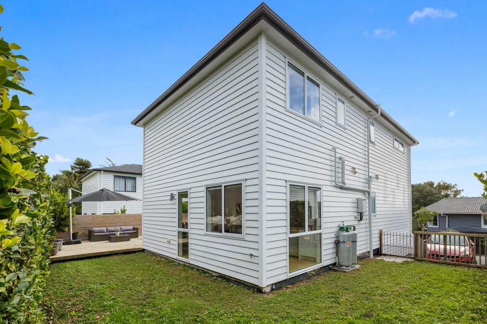 Photos of 31B Weatherly Road