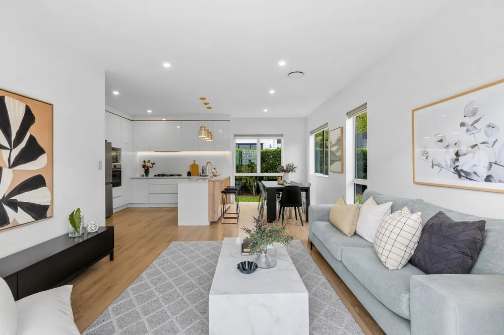 Photos of 31B Weatherly Road