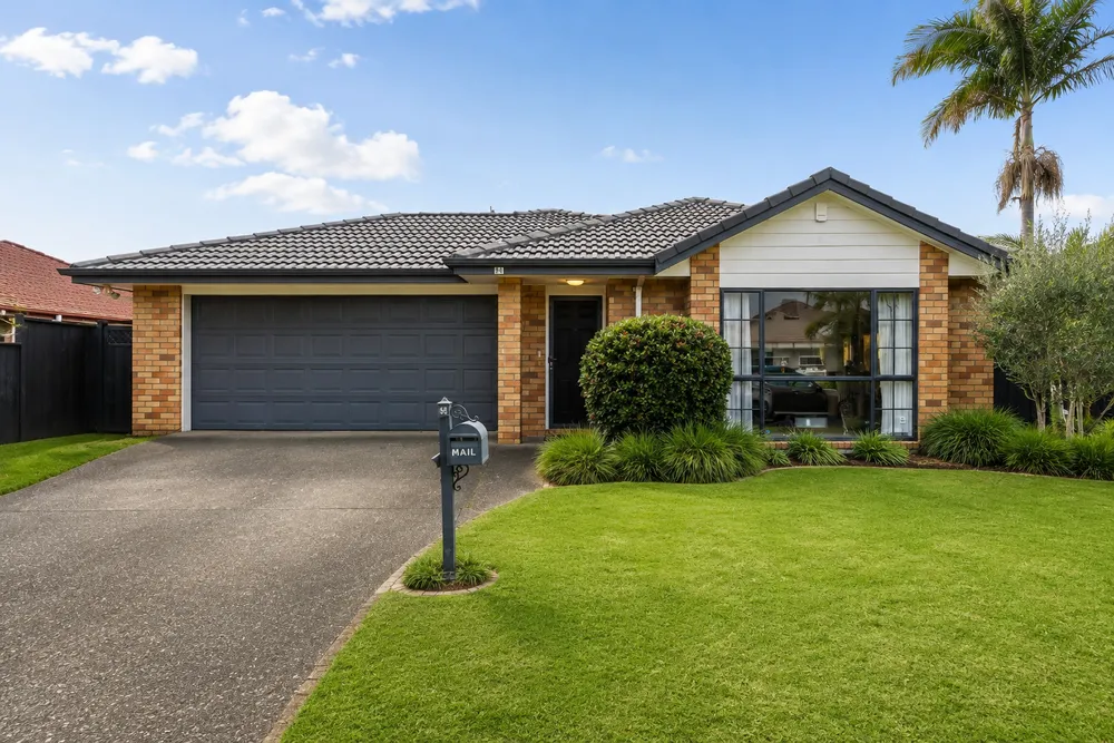 Photos of 34 Sandwick Drive
