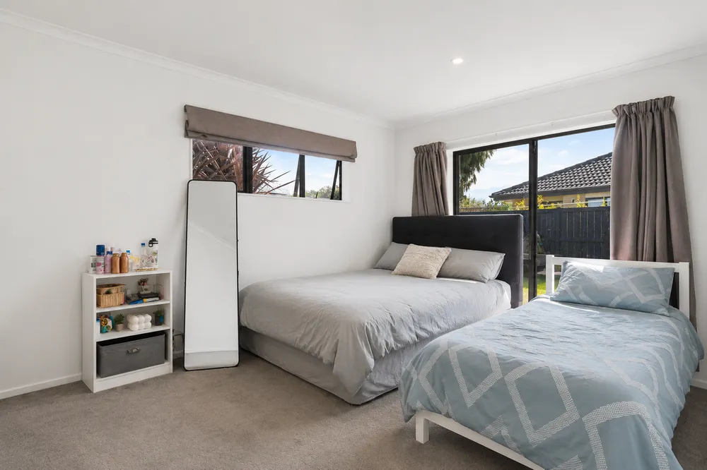 Photos of 34 Sandwick Drive