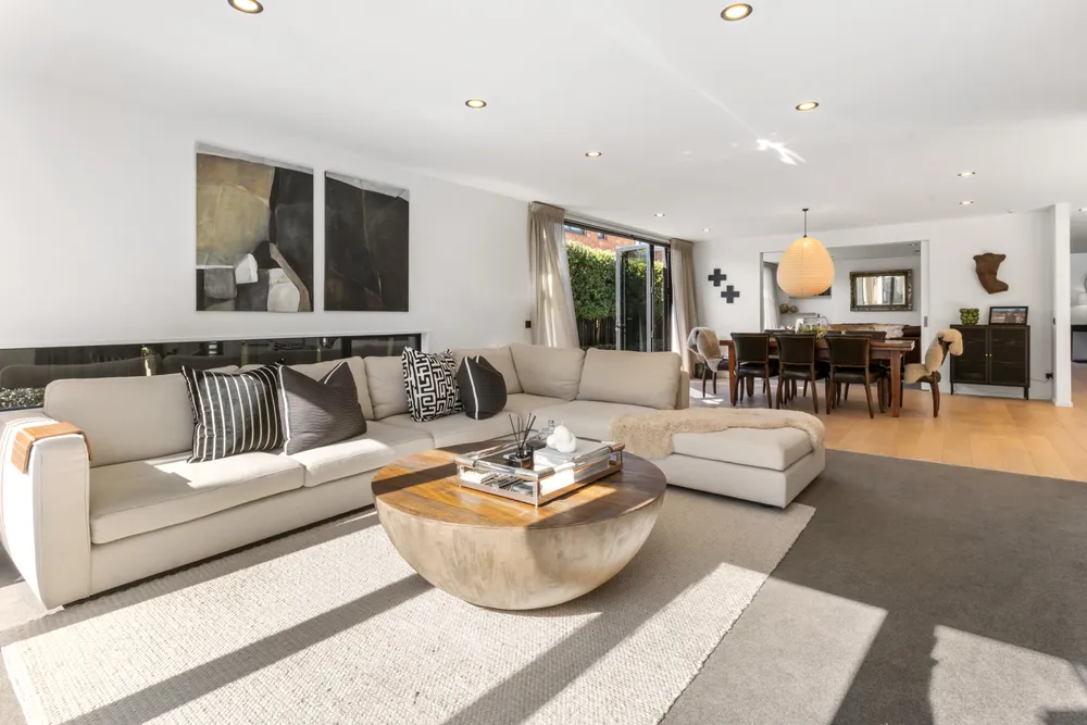 Photos of 26 Bannister Place