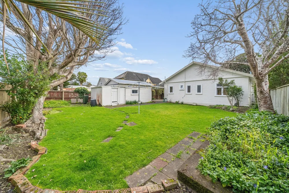 Photos of 22 Puriri Street