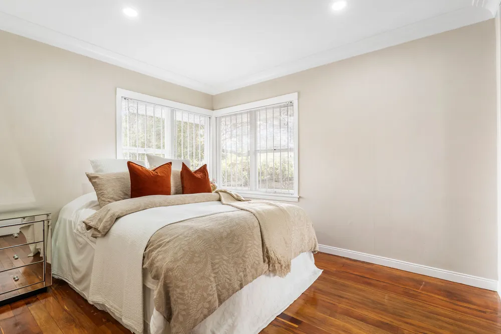 Photos of 1/51 King George Avenue