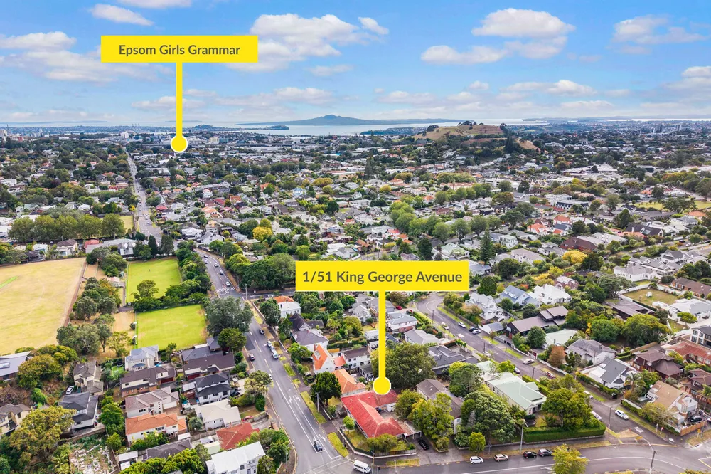 Photos of 1/51 King George Avenue