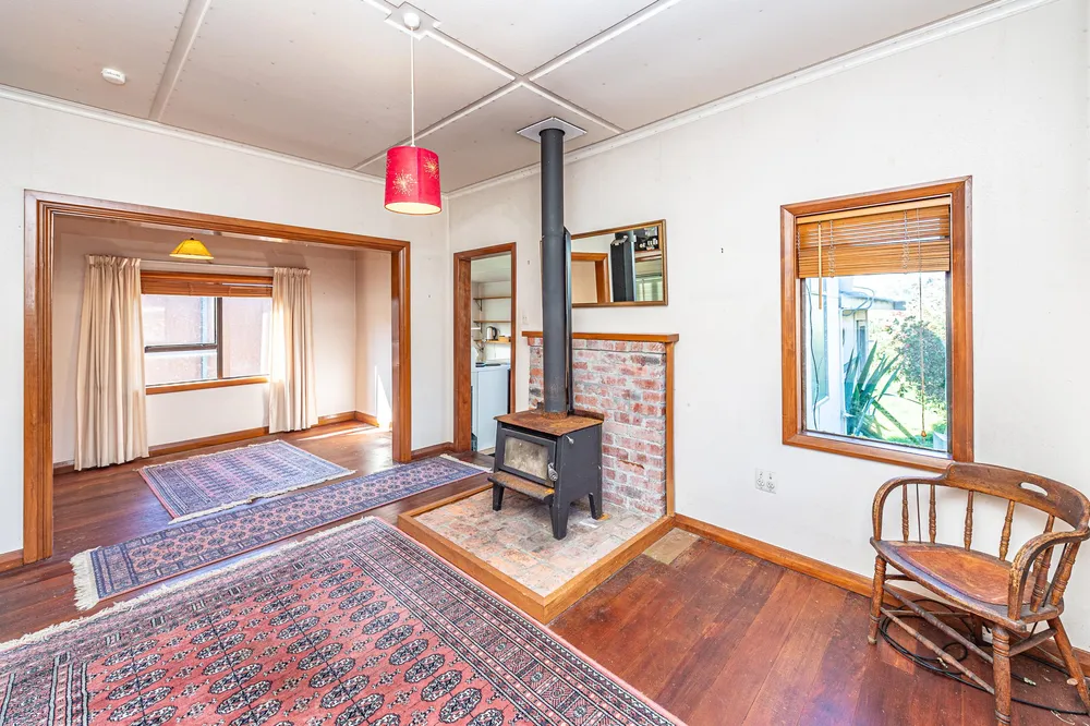 Photos of 10 Mowhanau Drive