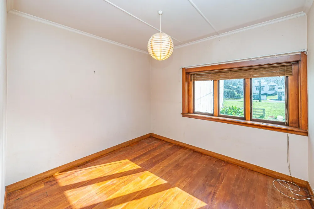 Photos of 10 Mowhanau Drive