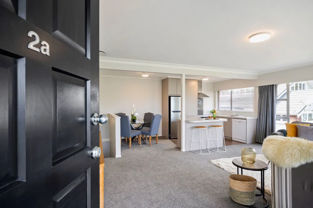 Photos of 2A Douglas Avenue