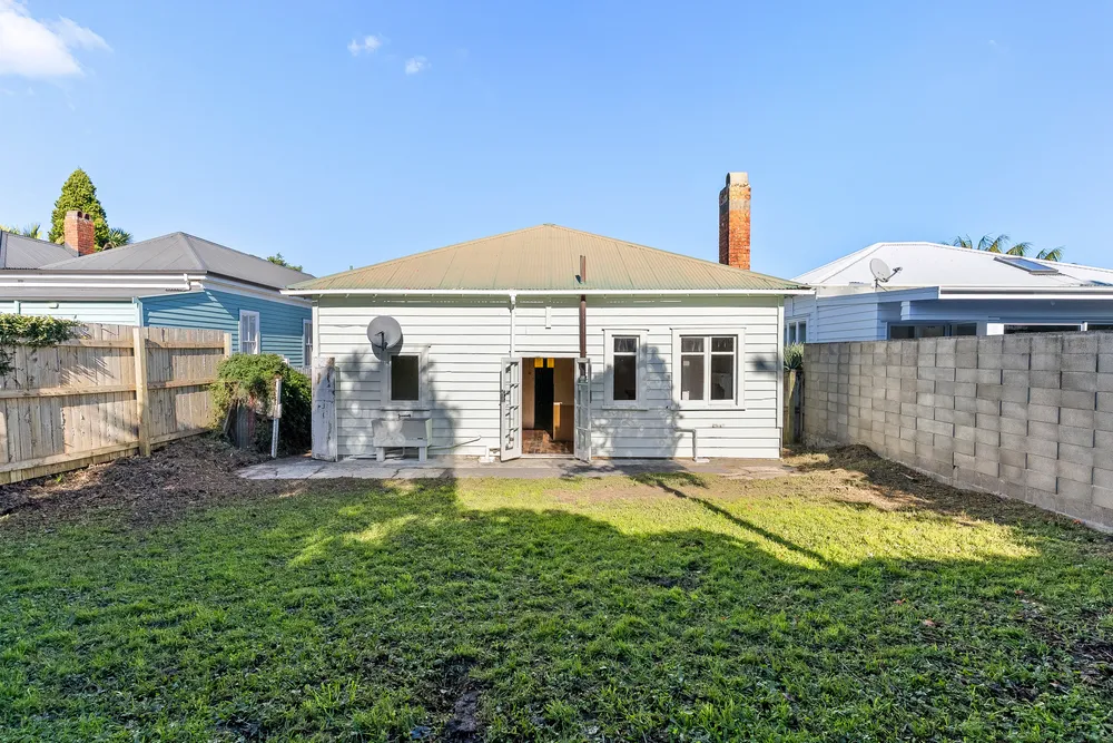 Photos of 7 Jessel Street