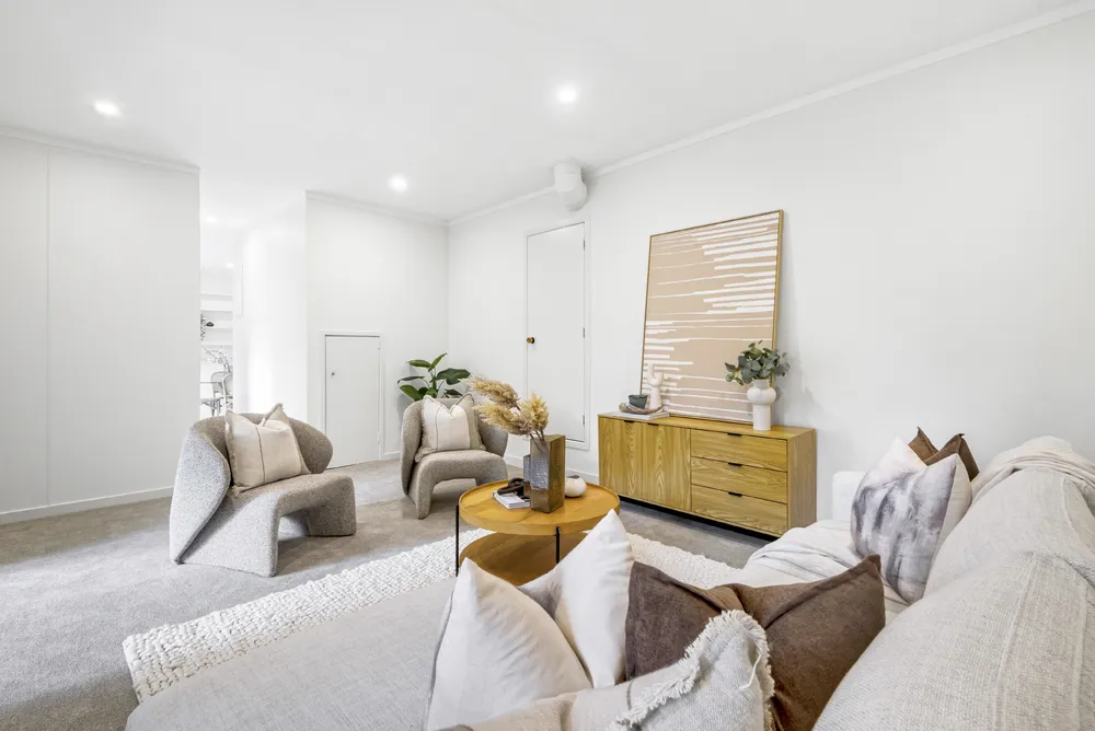 Photos of 15 Kauri Road