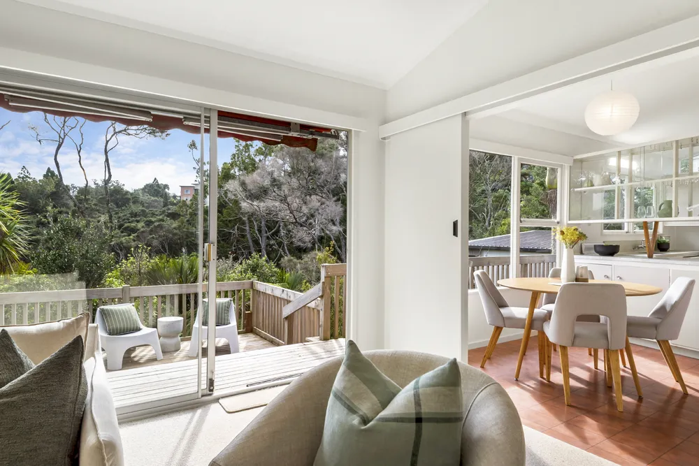Photos of 15 Kauri Road